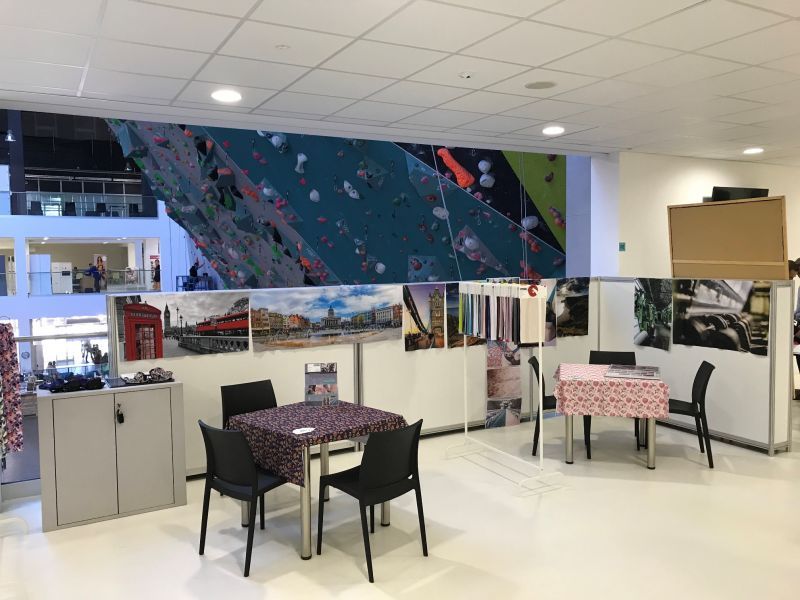 Click Here To Enlarge This Photo Of Salon Bielizny - Poland March 2019
